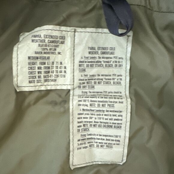 Military Camouflage Extended Cold Weather Parka Men’s Medium Vintage Raven Coat - Picture 8 of 12